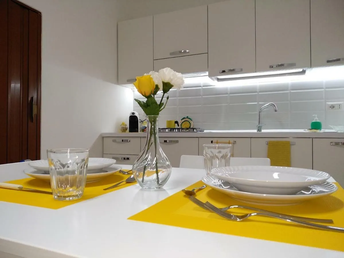 Appartamento La Casa di Bianca Caltagirone 0*,