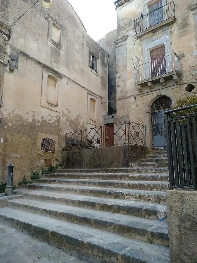 La Casa Di Bianca Διαμέρισμα Caltagirone
