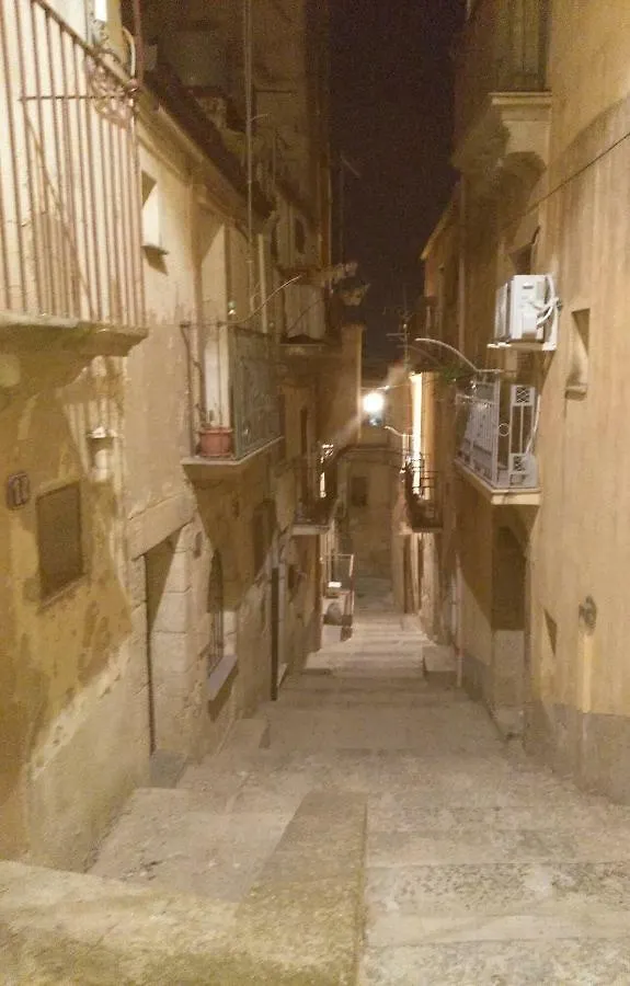 La Casa Di Bianca Διαμέρισμα Caltagirone